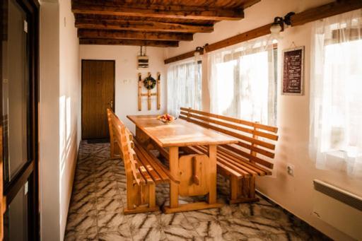 Casa Adelina Βίλα Valea Lunga-Cricov Εξωτερικό φωτογραφία